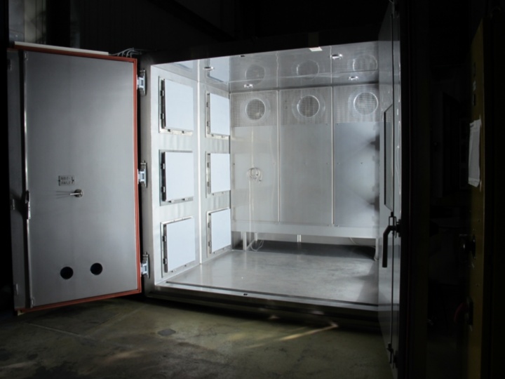 Picture of climate simulation chamber
